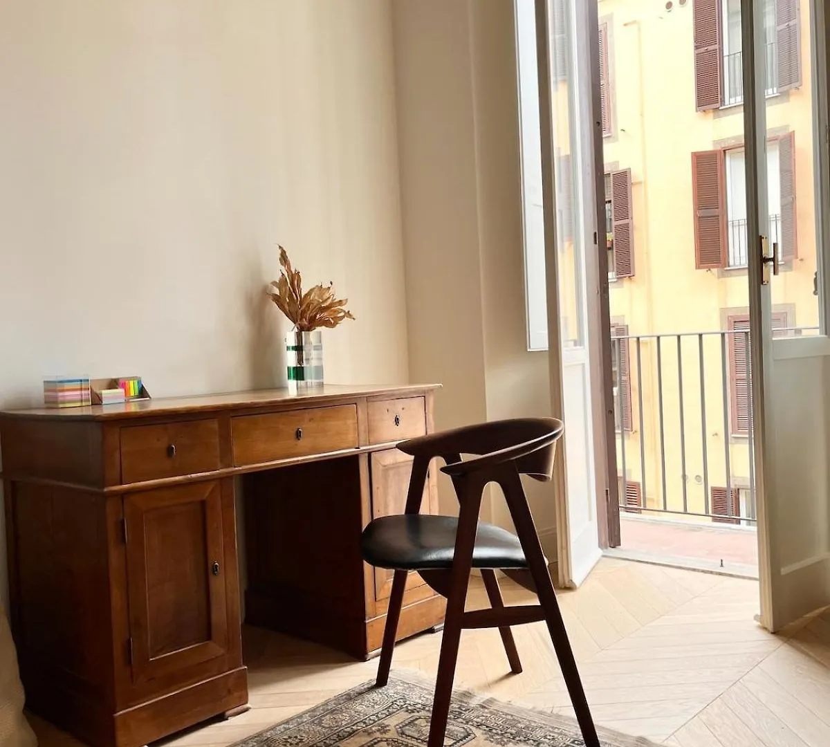 Timeless Elegance In Trastevere Rome