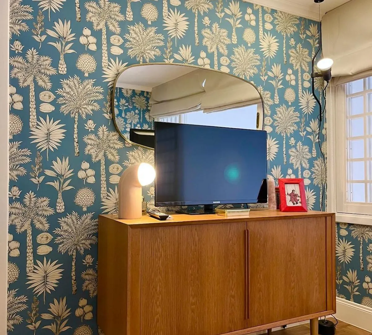 Apartment Timeless Elegance In Trastevere Rome