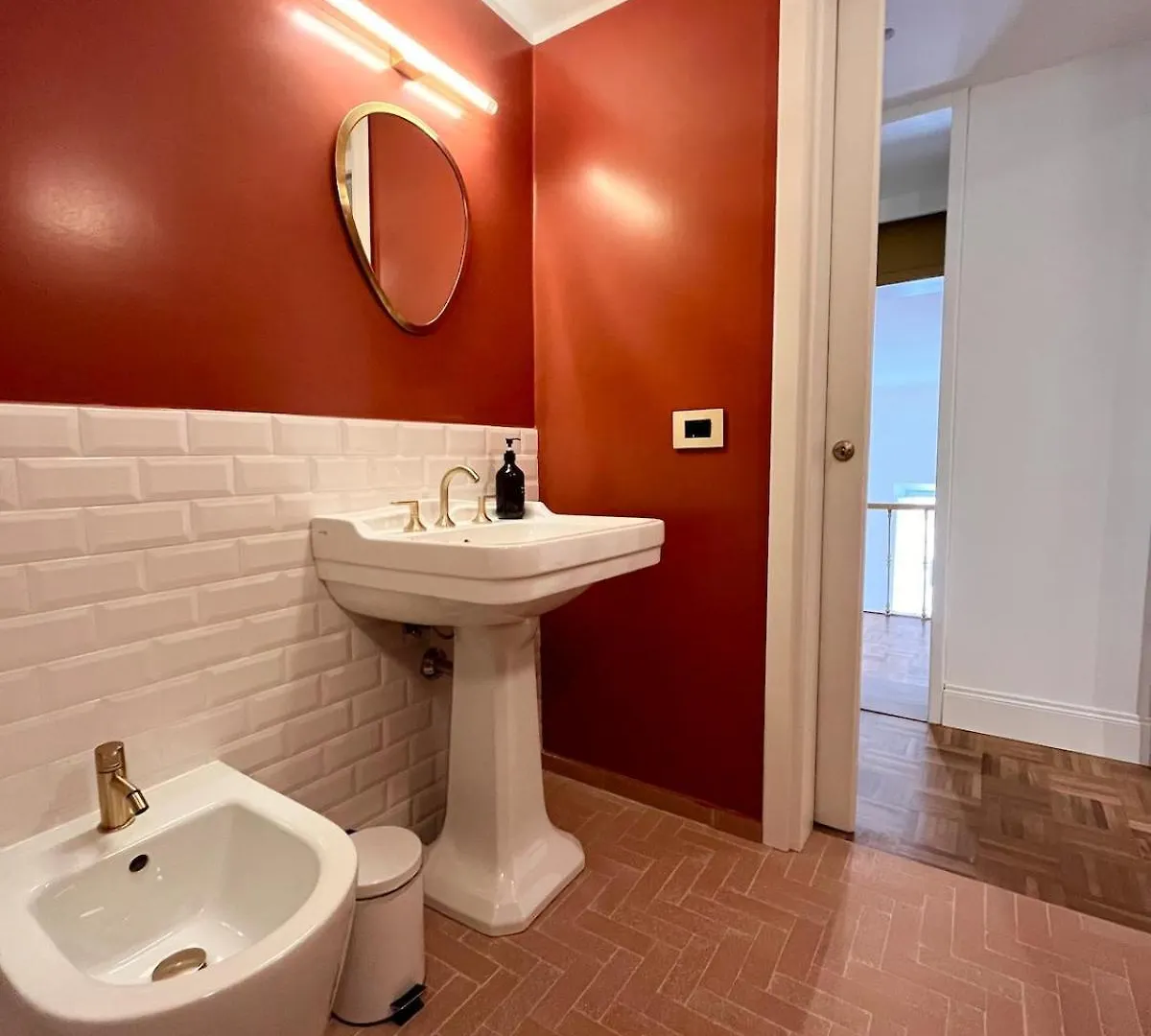Apartment Timeless Elegance In Trastevere Rome Italy